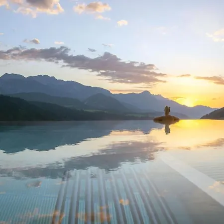 Hotel Schuetterhof 4*