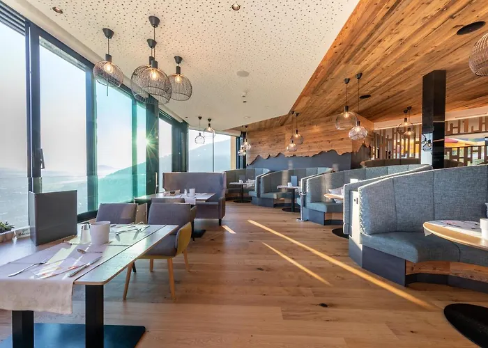 Hotel Schuetterhof 4*